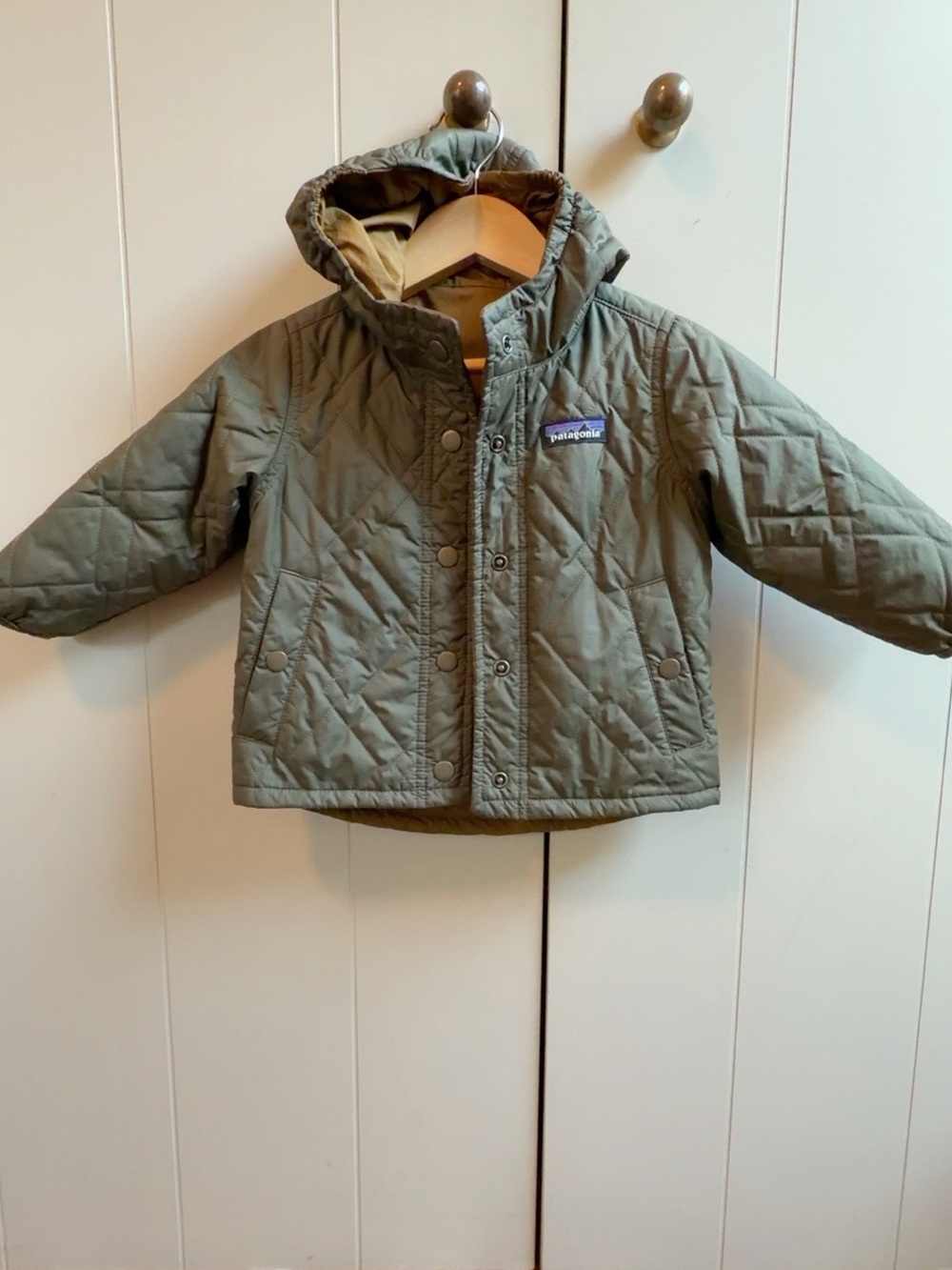 Patagonia Kids Quilted Hooded Puffer Jacket - Olive REVERSIBLE